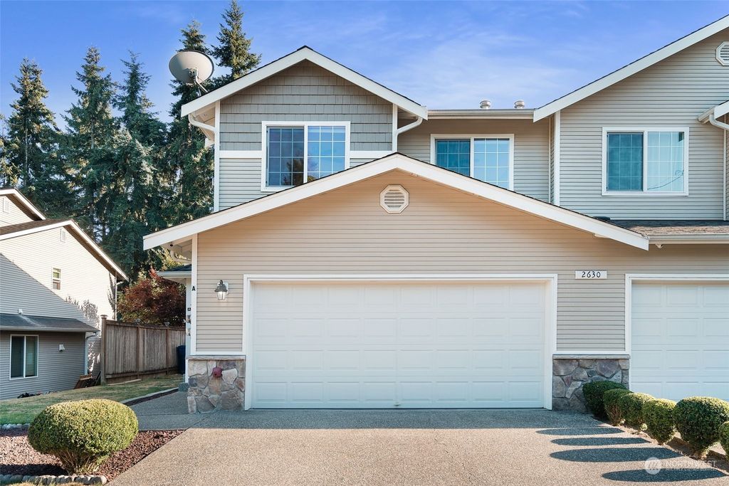Photo of 2630 Lincoln Way #A, Lynnwood, WA 98087 (MLS # 2153028)