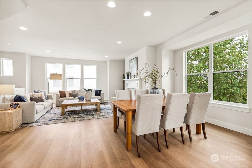 Photo of 13417 35th (Unit 4B) Drive SE, Mill Creek, WA 98012 (MLS # 2190526)