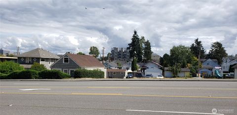 Photo of 3405 3425 Rucker Avenue, Everett, WA 98201 (MLS # 2422645)