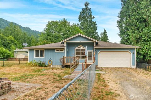 Photo of 2984 Beaver Place, Sedro Woolley, WA 98284 (MLS # 2417620)