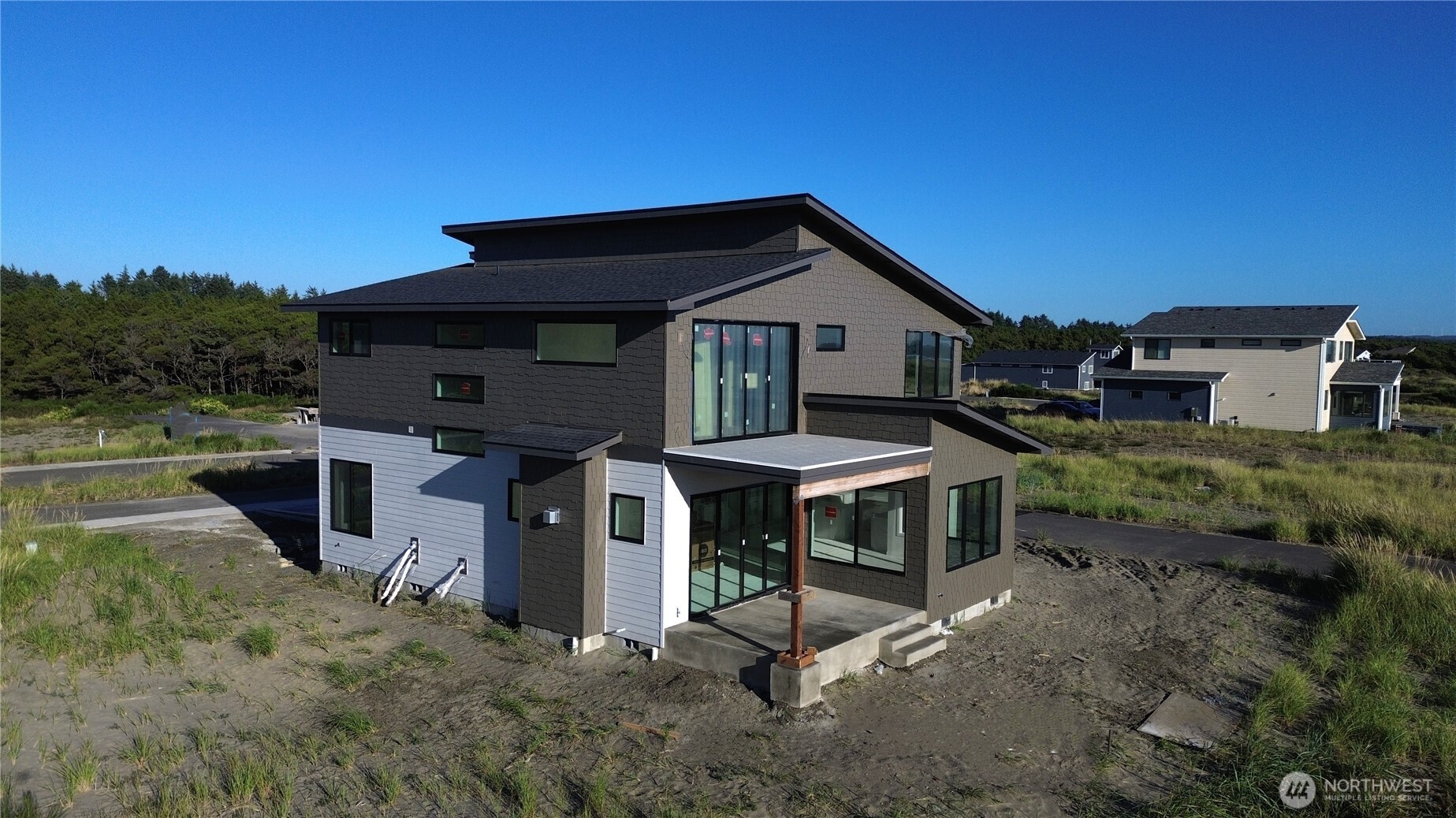 1421 S Cohasset Crest