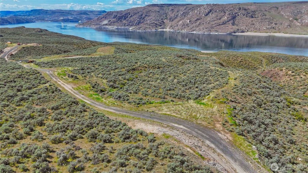 Photo of 46040 Arrowleaf Canyon Drive N, Grand Coulee, WA 99133 (MLS # 2513619)