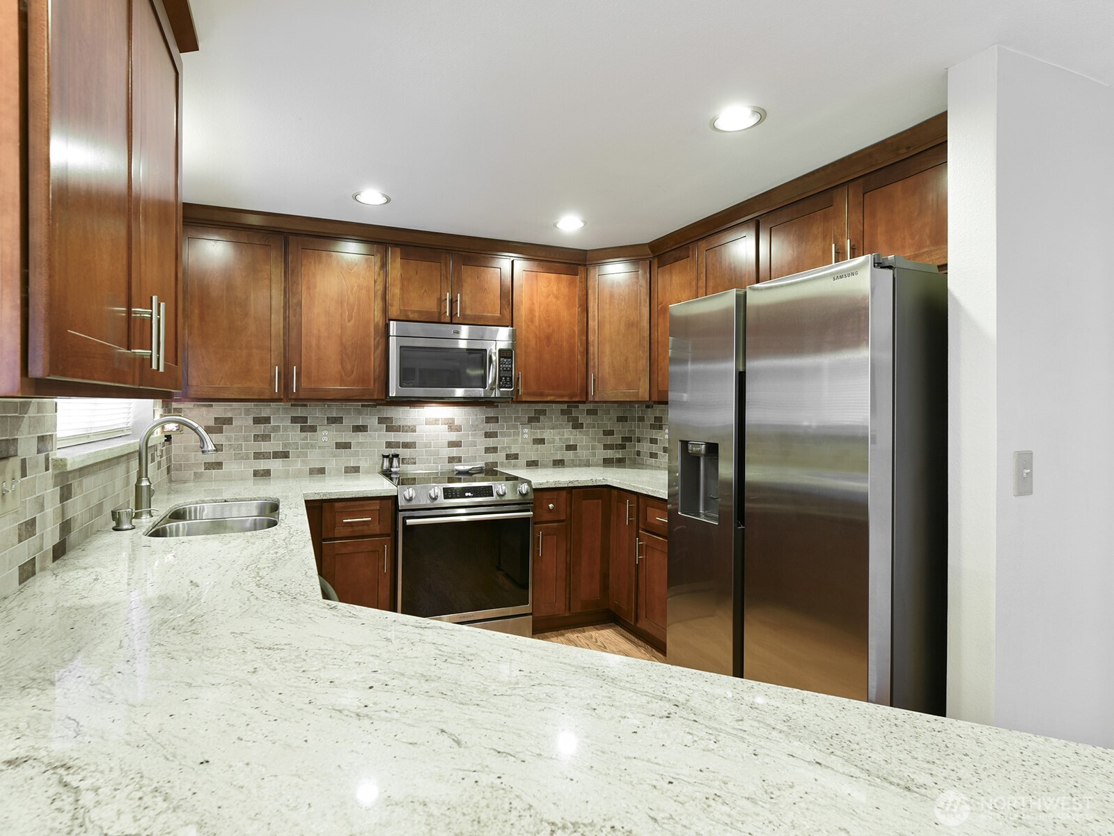 8202 48th Street Ct W