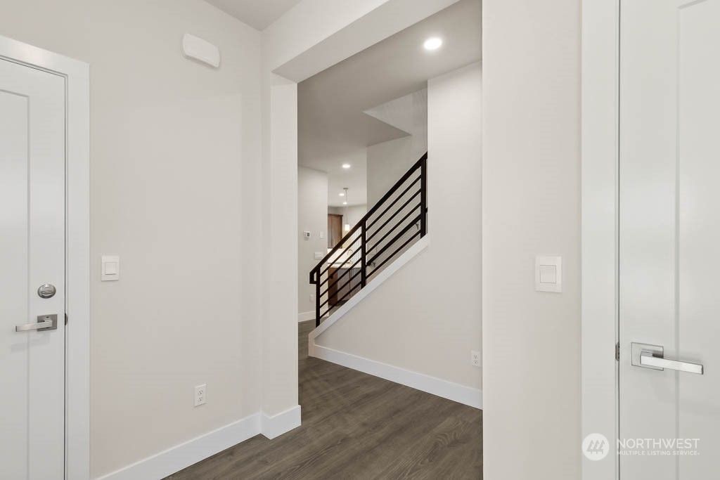 Photo of 12327 67th Drive SE, Snohomish, WA 98296 (MLS # 2319428)