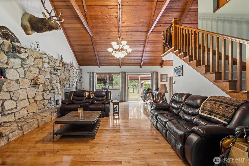 Photo of 106 Lester Rd RD, Morton, WA 98356 (MLS # 2546349)