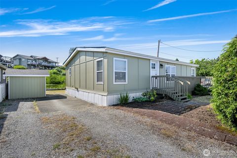 Photo of 7424 Cotterill Boulevard, Blaine, WA 98230 (MLS # 2549871)