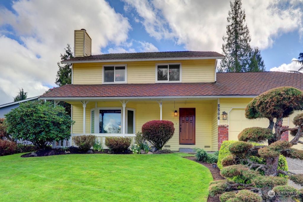Photo of 5506 104th Place SW, Mukilteo, WA 98275 (MLS # 2214269)