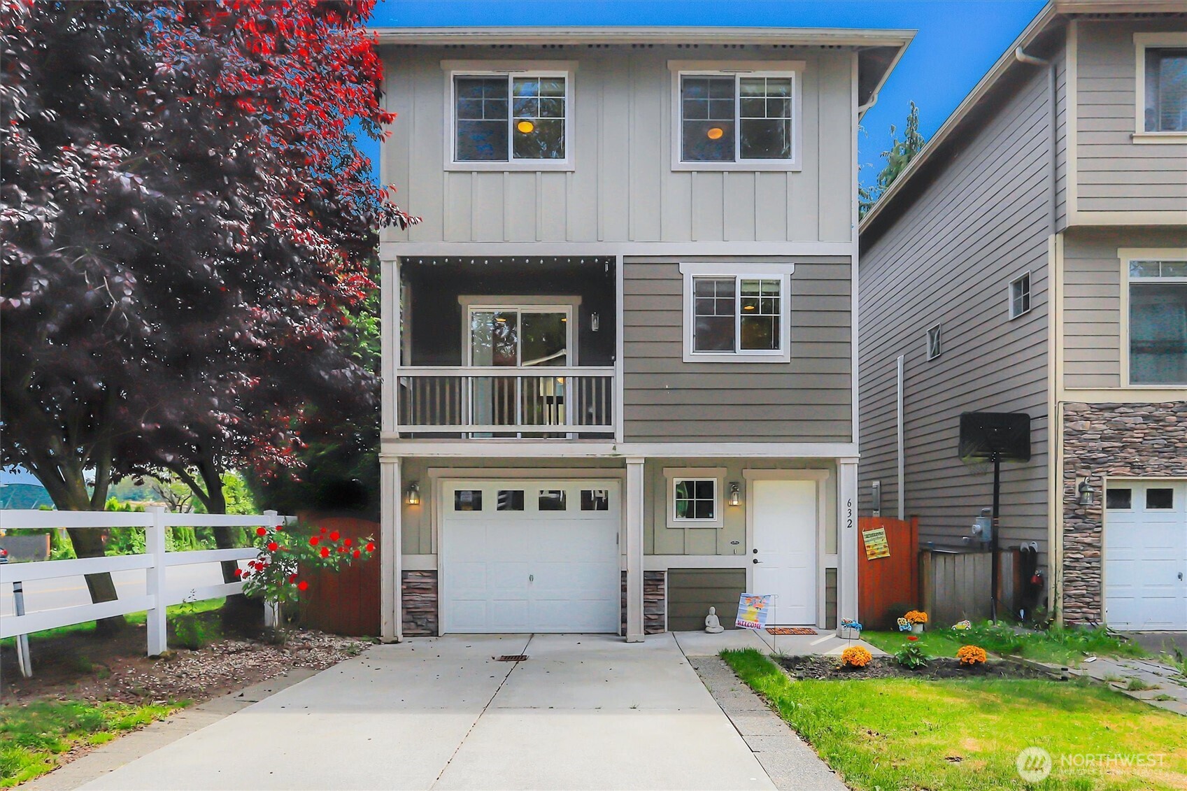 632 95th Court SE