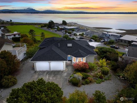 8012 Chinook Way, Blaine, WA 98230 - MLS#: 2273832