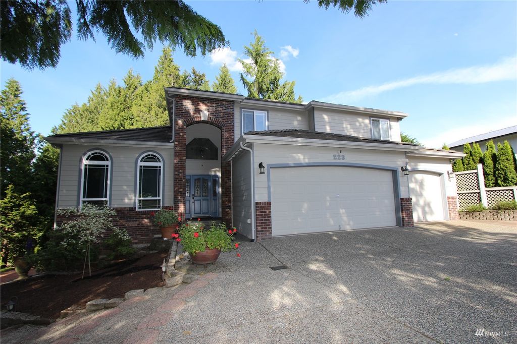 Photo of 223 140th Avenue NE, Lake Stevens, WA 98258 (MLS # 1990867)