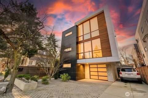 Photo of 209 12th ave E Ave, Seattle, WA 98102 (MLS # 2476183)