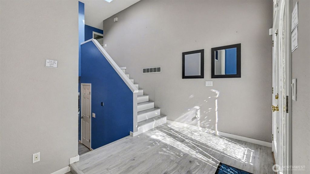 Photo of 15232 SE 176th Street, Renton, WA 98058 (MLS # 2472612)