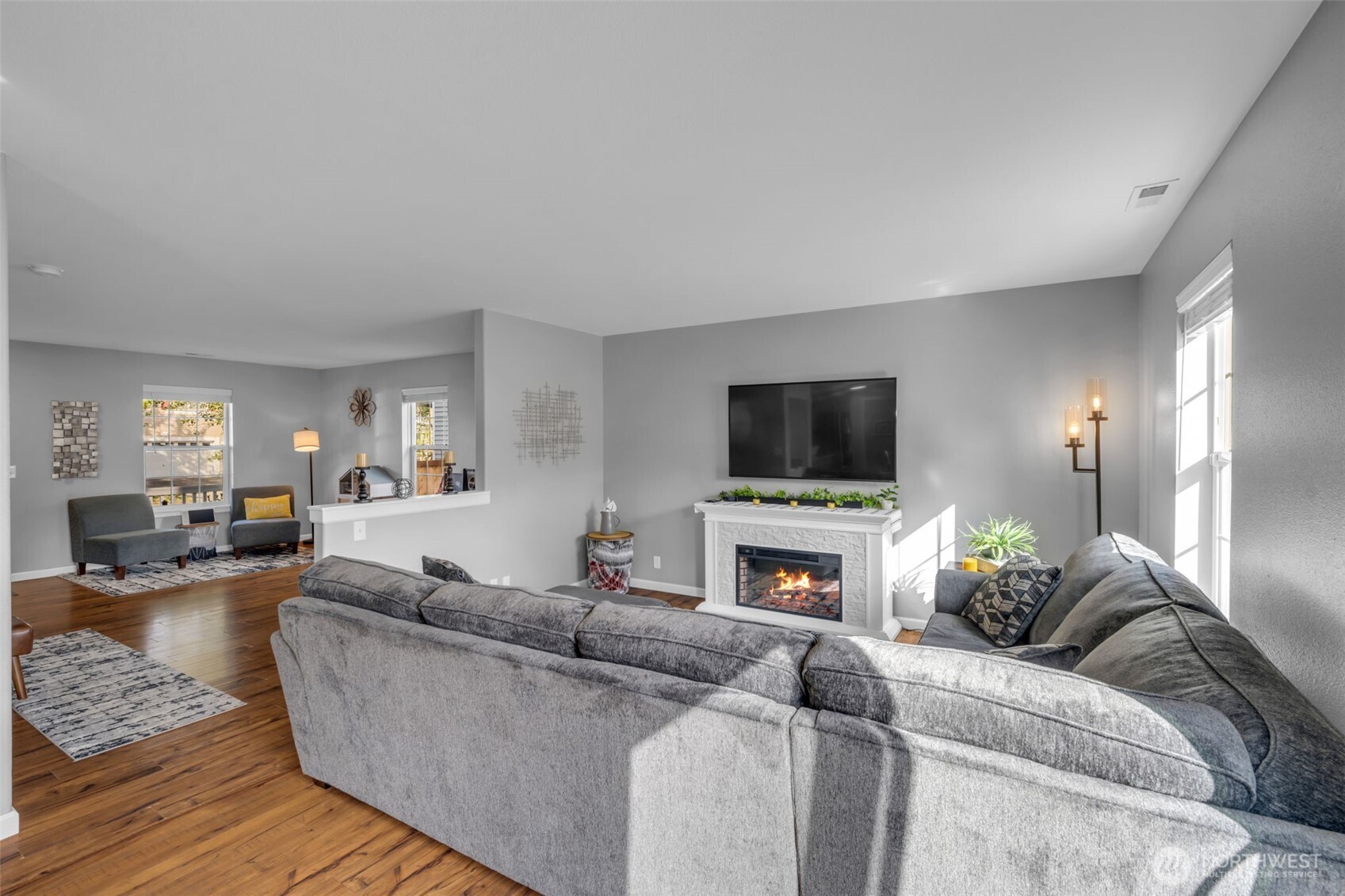 Graham, Washington 98338, United States, 4 Bedrooms Bedrooms, ,3 BathroomsBathrooms,Residential,Pending,222181