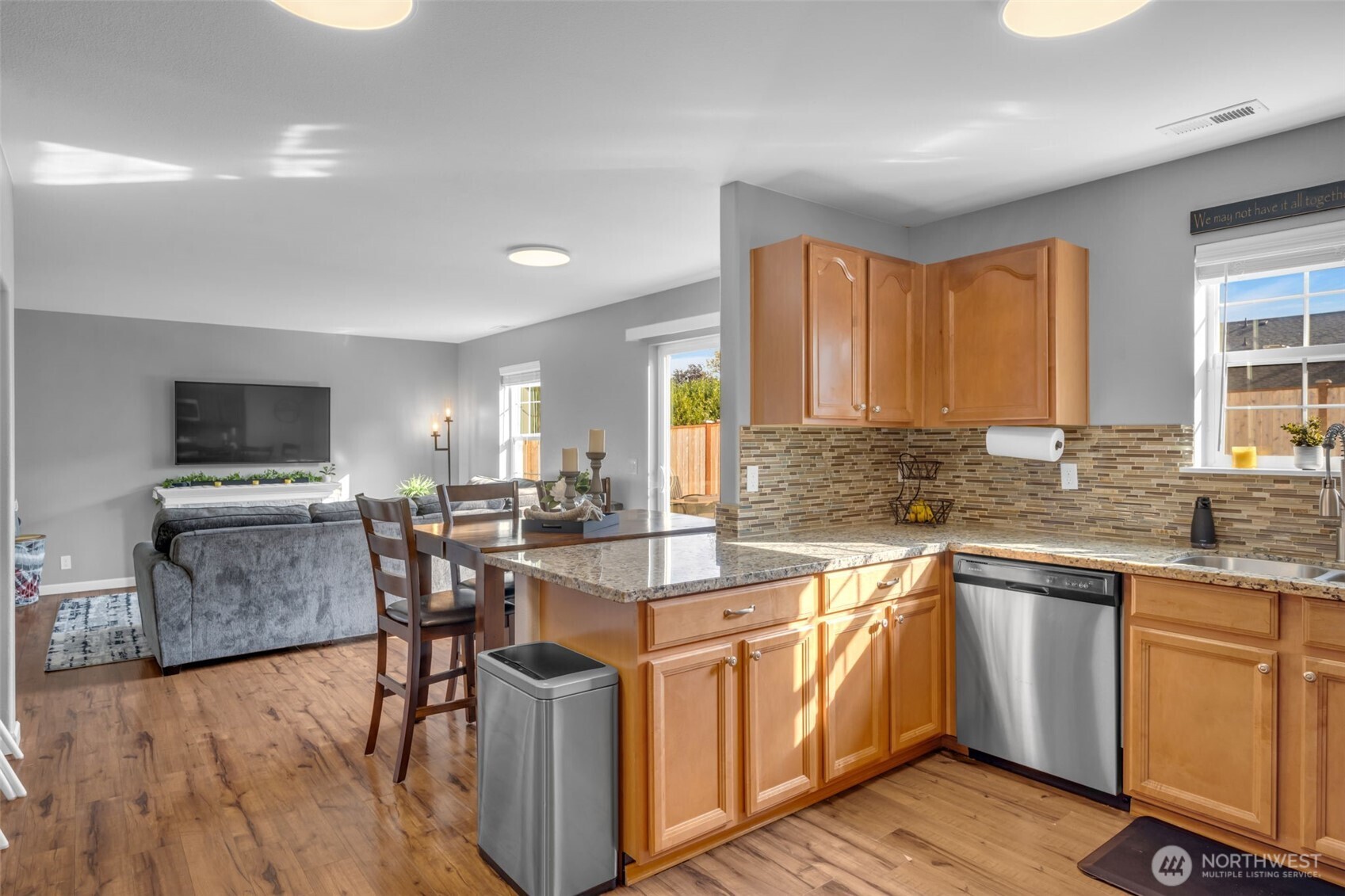 Graham, Washington 98338, United States, 4 Bedrooms Bedrooms, ,3 BathroomsBathrooms,Residential,Pending,222181