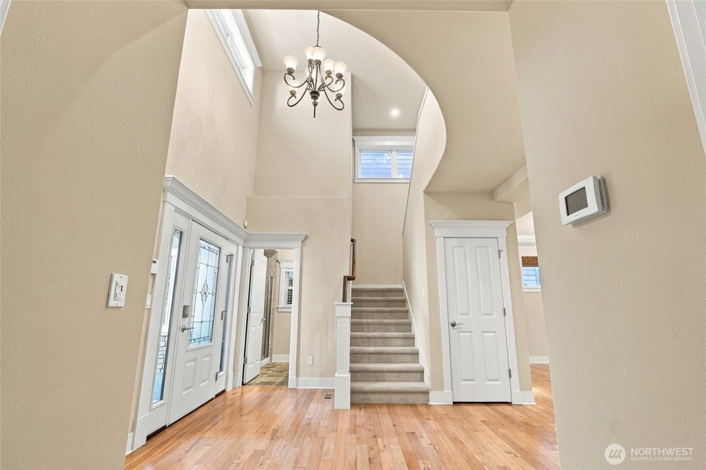 Photo of 1131 236th Place NE, Sammamish, WA 98074 (MLS # 2571180)