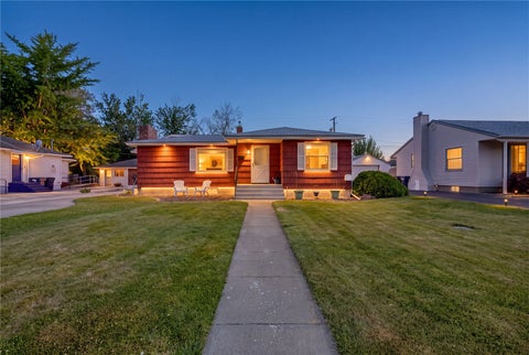 Photo of 1328 Modoc Street, Walla Walla, WA 99362 (MLS # 2514920)