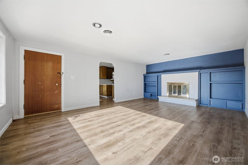 1207 32nd Street