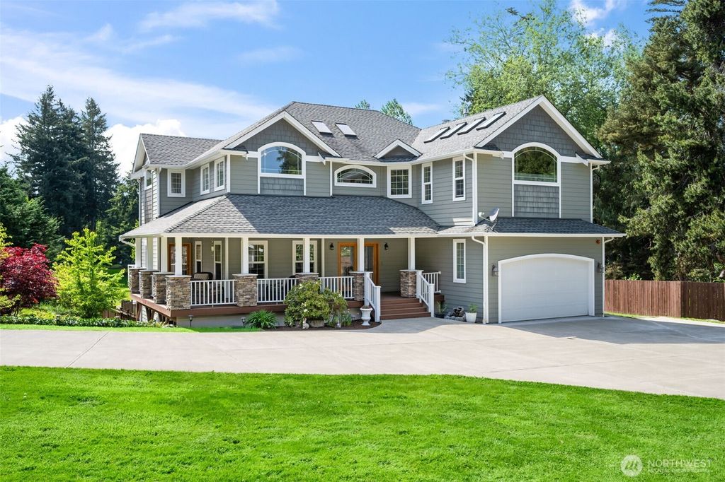 Photo of 9414 214th Avenue E, Bonney Lake, WA 98391 (MLS # 2472854)