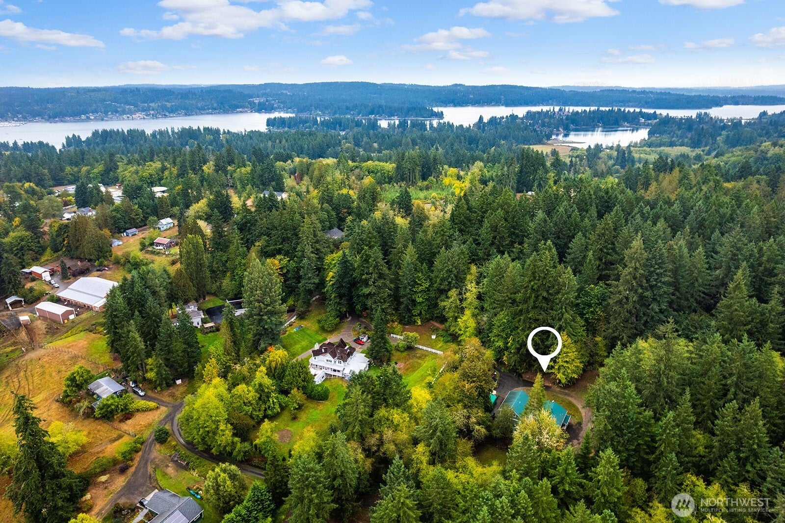 517 NW Old Orchard Way