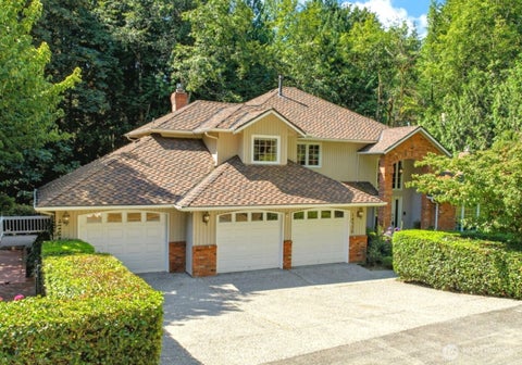 Photo of 14330 178th Lane NE, Woodinville, WA 98072 (MLS # 2555012)