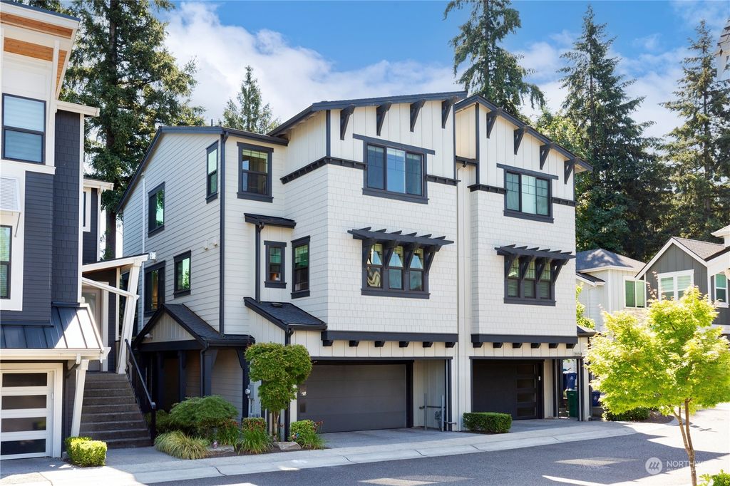 Photo of 7024 119th Way NE #A, Kirkland, WA 98033 (MLS # 2266553)