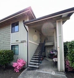 3370 Narrows View Lane NE 202