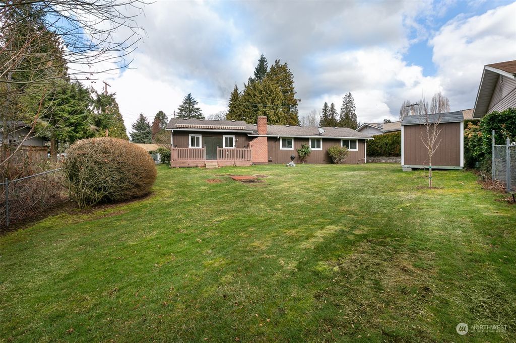 Photo of 1409 N 28th Street, Renton, WA 98056 (MLS # 2040548)