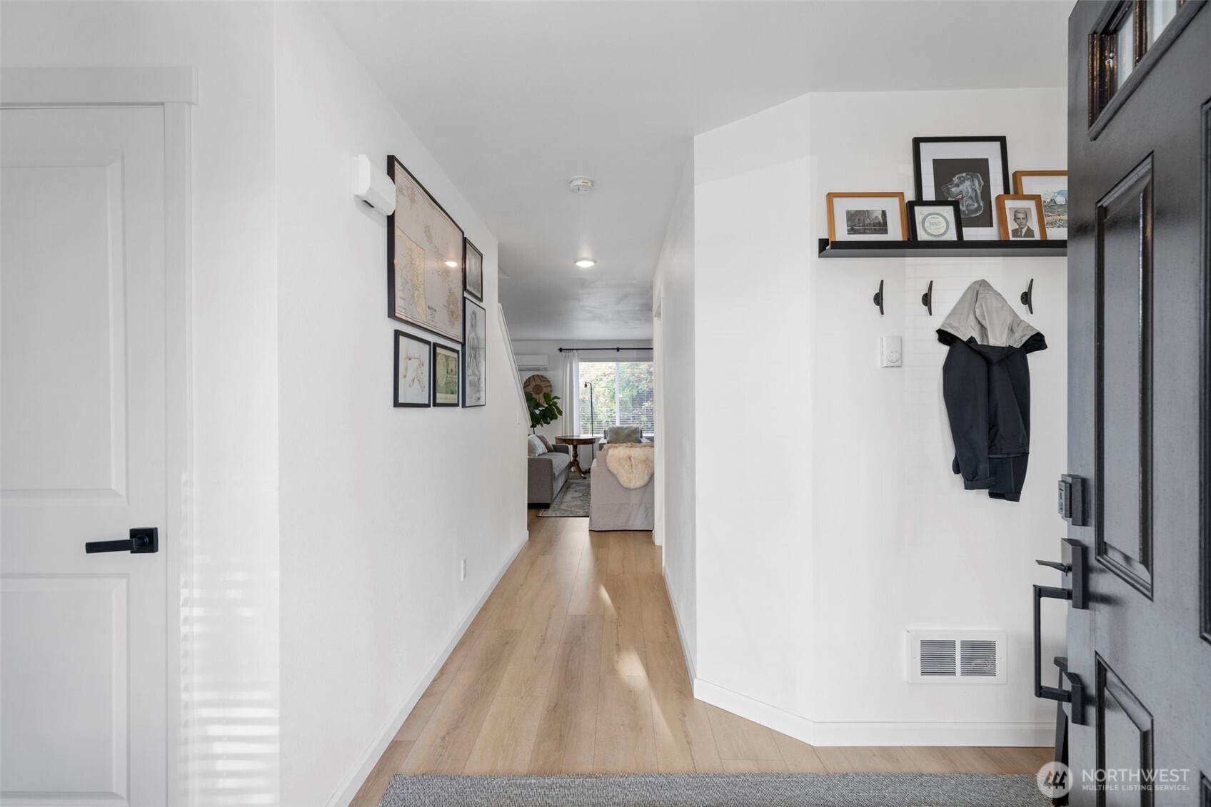 6730 NE Geneva Street