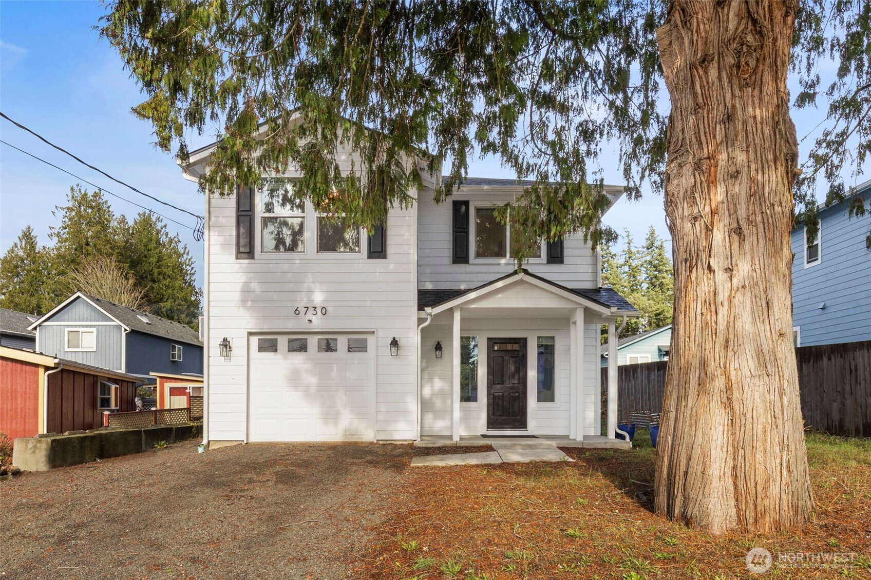 6730 NE Geneva Street