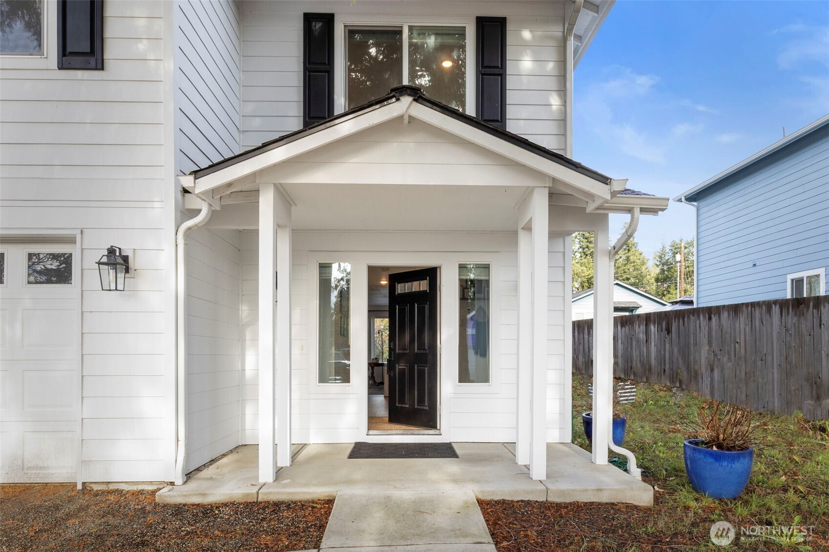 6730 NE Geneva Street