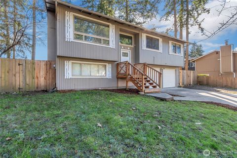 Photo of 5202 205th Avenue Ct E, Spanaway, WA 98387 (MLS # 2484488)