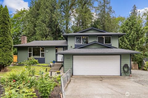 Photo of 5820 135th Place NE, Marysville, WA 98271 (MLS # 2526350)