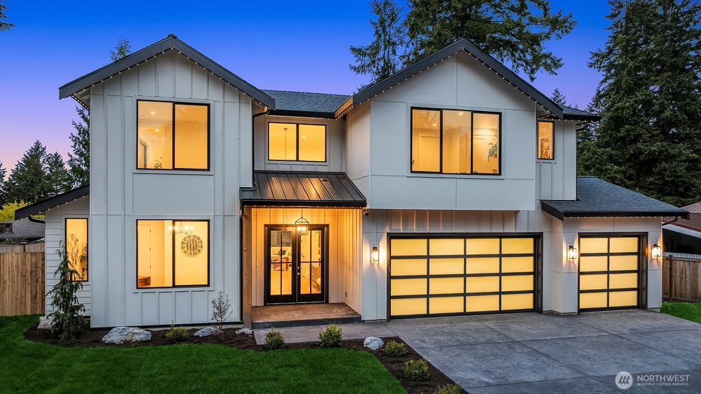 Photo of 12554 SE 52nd St St, Bellevue, WA 98006 (MLS # 2361955)