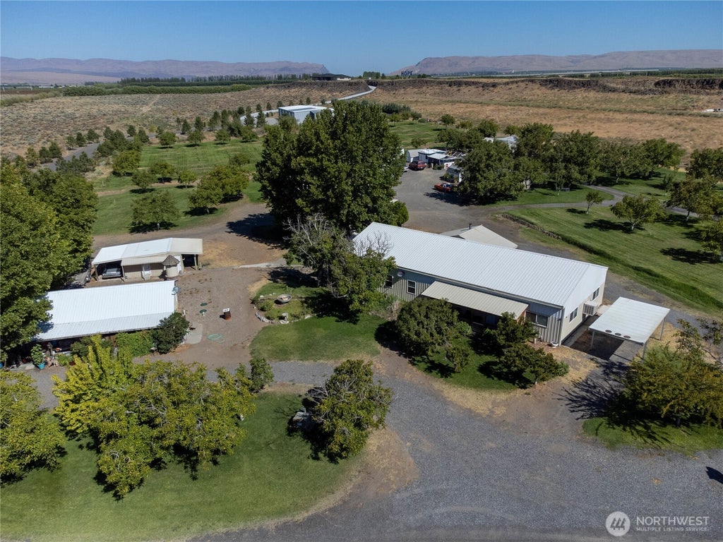 Photo of 19946 E Desert Aire Dr SW Dr, Mattawa, WA 99349 (MLS # 2575201)