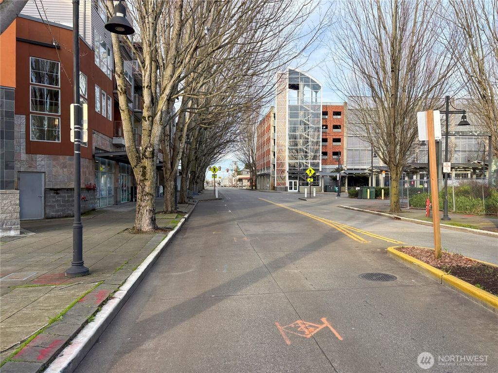 Photo of 225 Logan Avenue S #111, Renton, WA 98057 (MLS # 2472470)