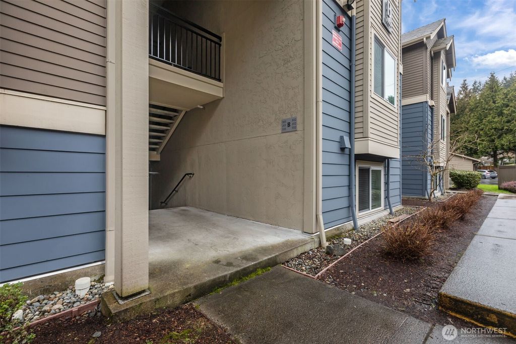 Photo of 19404 Bothell Way NE #B202, Bothell, WA 98011 (MLS # 2485327)