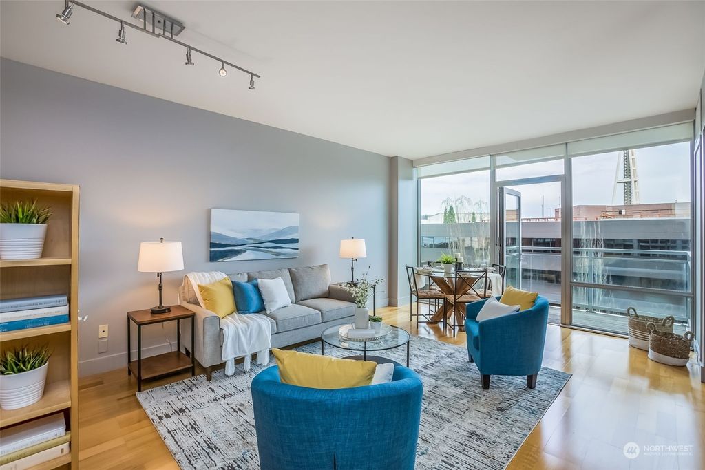Photo of 2911 2nd Avenue #714, Seattle, WA 98121 (MLS # 2196331)