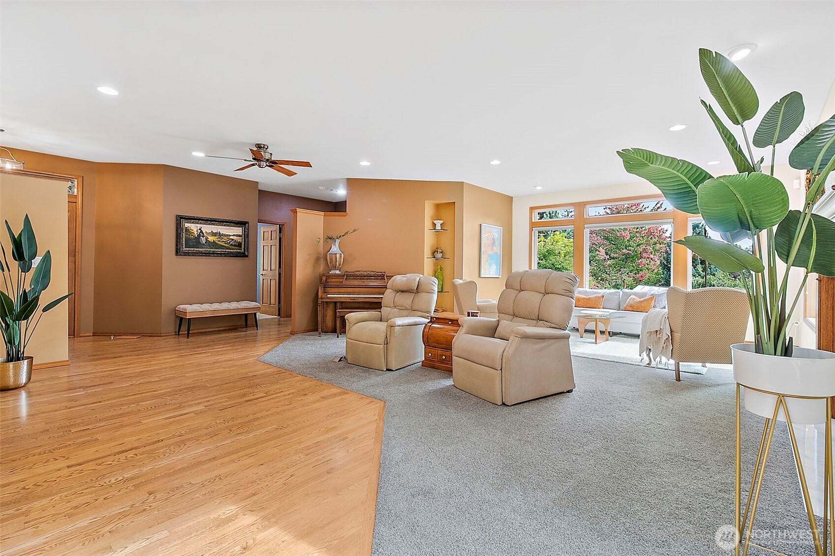 1116 143rd Street NE