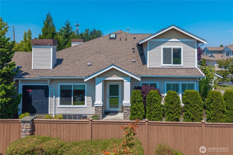 5909 Panorama Drive SE 21-101
