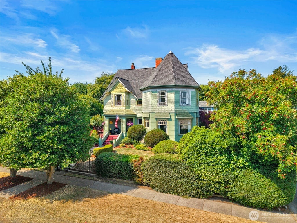 Photo of 415 Harrison Street, Port Townsend, WA 98368 (MLS # 2573799)