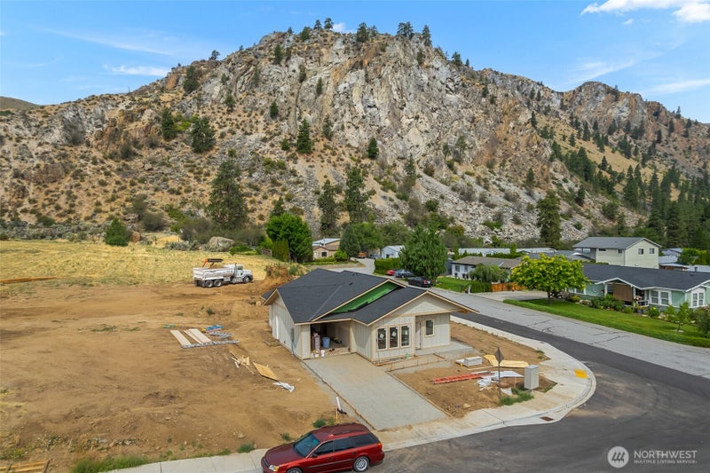 14898 Red Delicious Street