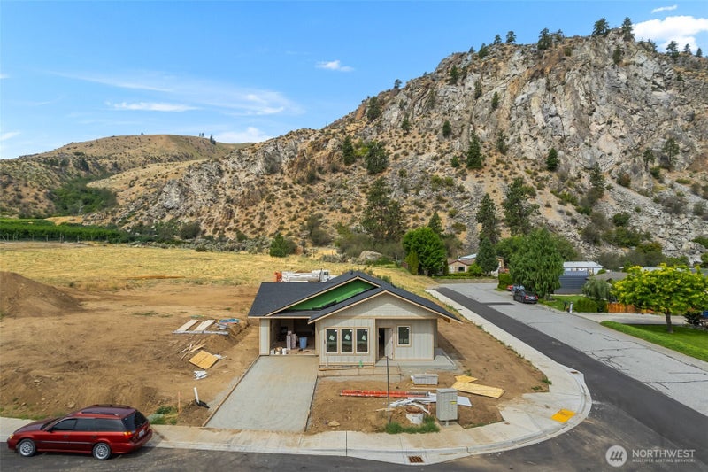 14898 Red Delicious Street