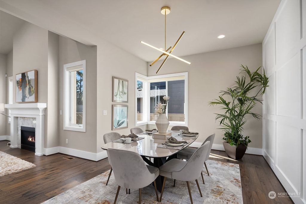 Photo of 8435 SE 37th Street, Mercer Island, WA 98040 (MLS # 2052760)