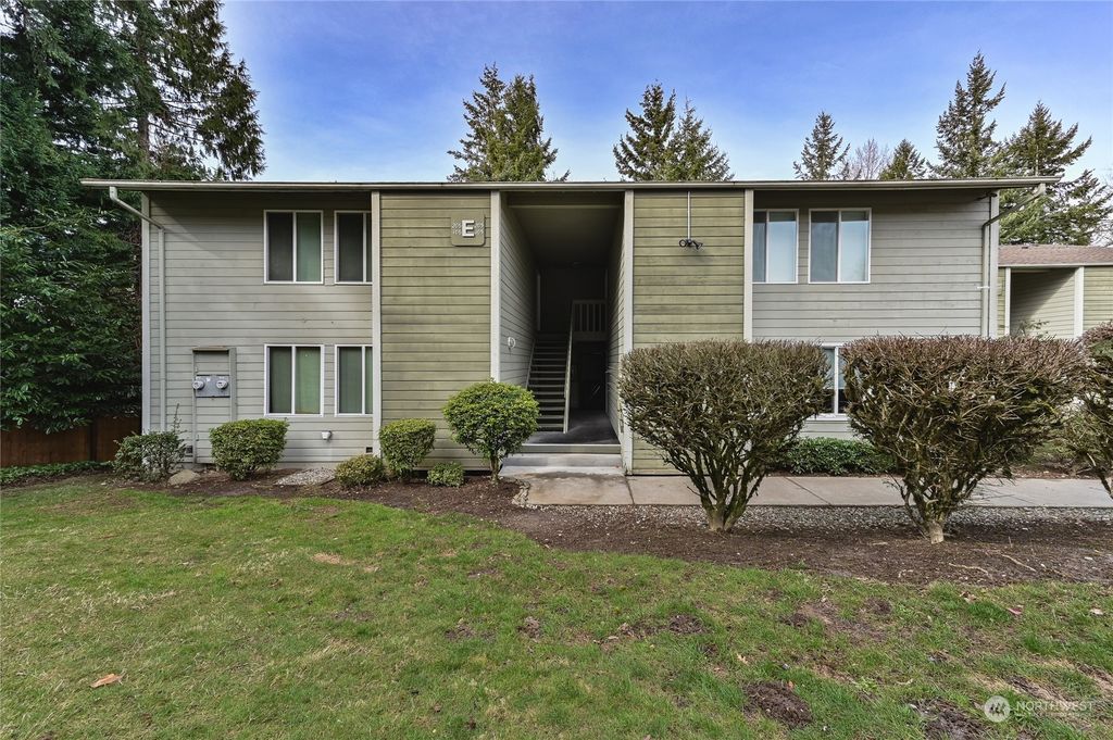 Photo of 14401 SE Petrovitsky Road #E-105, Renton, WA 98058 (MLS # 2040732)