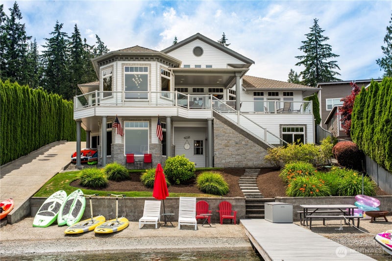 14505 W Lake Goodwin Road