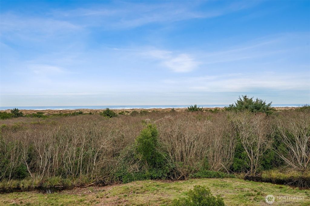 Photo of 835 Ocean Shores Boulevard NW #303, Ocean Shores, WA 98569 (MLS # 2476559)