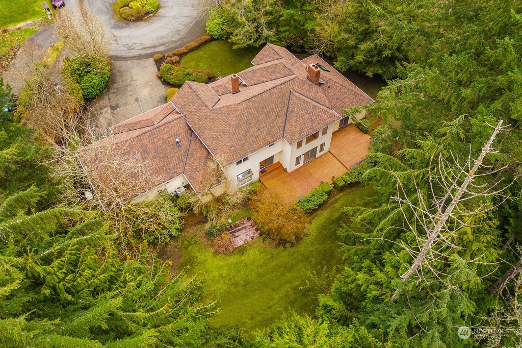 Photo of 14200 192nd Avenue NE, Woodinville, WA 98077 (MLS # 2061332)