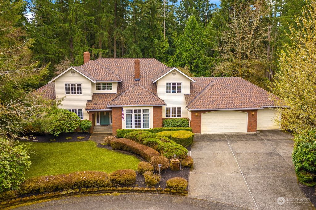Photo of 14200 192nd Avenue NE, Woodinville, WA 98077 (MLS # 2061332)