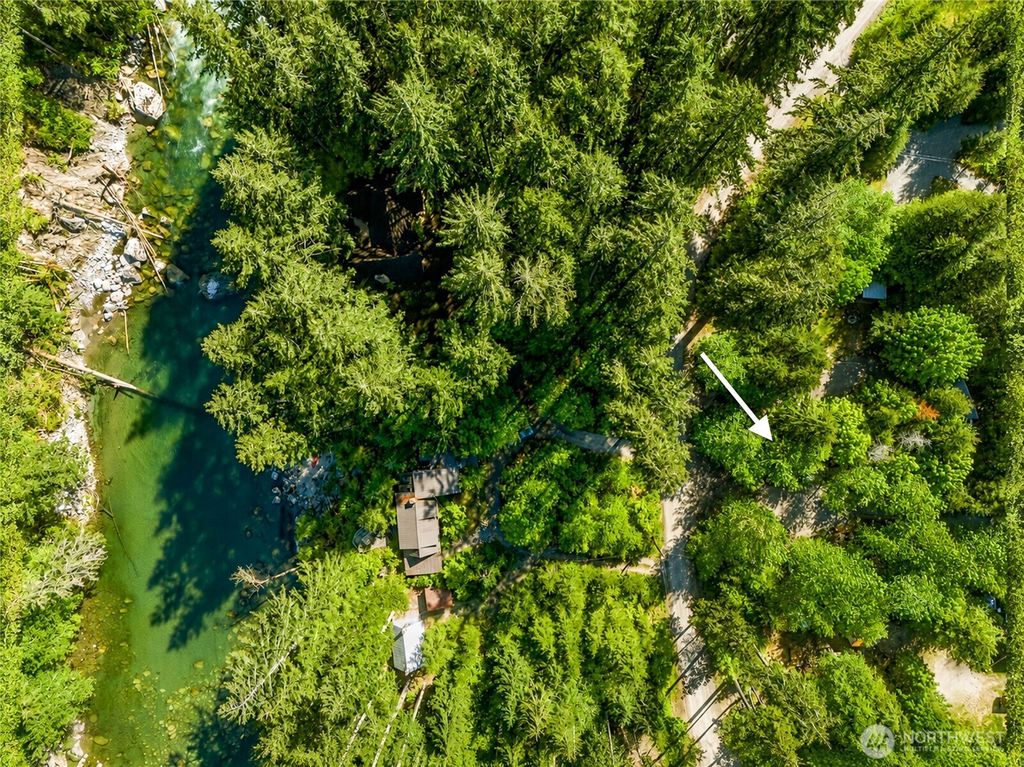 Photo of 11869 Tye River Road NE, Skykomish, WA 98288 (MLS # 2530198)
