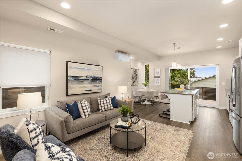 Photo of 3928 S Findlay Street, Seattle, WA 98118 (MLS # 2567514)